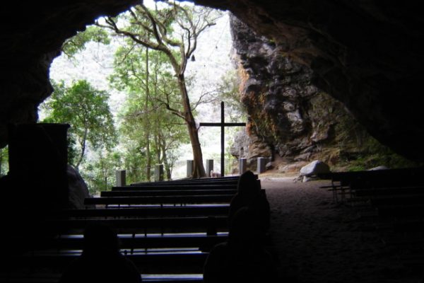Gruta do Funil - Rio Preto